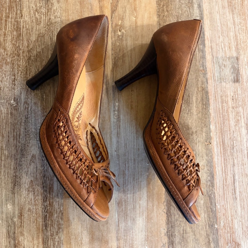 Sofft Brown Leather Woven Peep Toe Bow Pumps Heels 1217700 Womens 9M - Picture 2 of 13